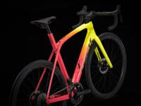 Trek Domane SLR 9 54 Radioactive Coral to Yellow Fade