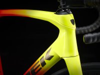 Trek Domane SLR 7 AXS 54 Radioactive Coral to Yellow Fa