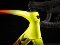 Trek Domane SLR 9 54 Radioactive Coral to Yellow Fade