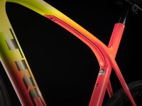 Trek Domane SLR 9 54 Radioactive Coral to Yellow Fade