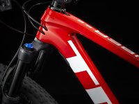 Trek Procaliber 9.8 L 29 Radioactive Red to Cobra Blood