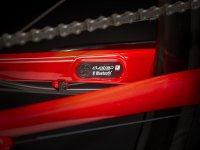 Trek Emonda ALR 4 Disc 56 Radioactive Red to Marigold F