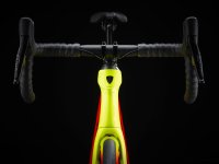 Trek Domane SLR 7 AXS 54 Radioactive Coral to Yellow Fa